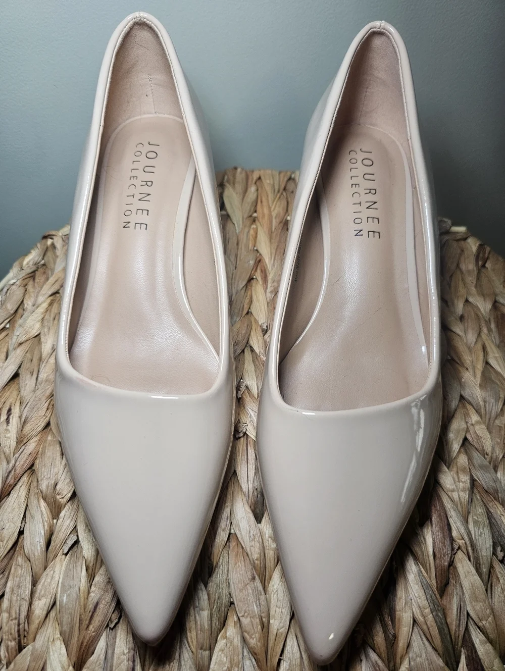 Journee Collection gently used